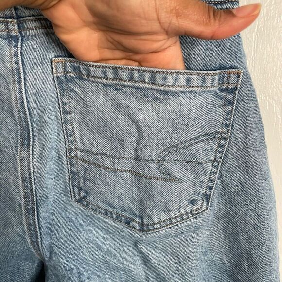 American Eagle Womens Bootcut High Rise Jeans 2R Split Hem Kendrick Lamar - Picture 7 of 7